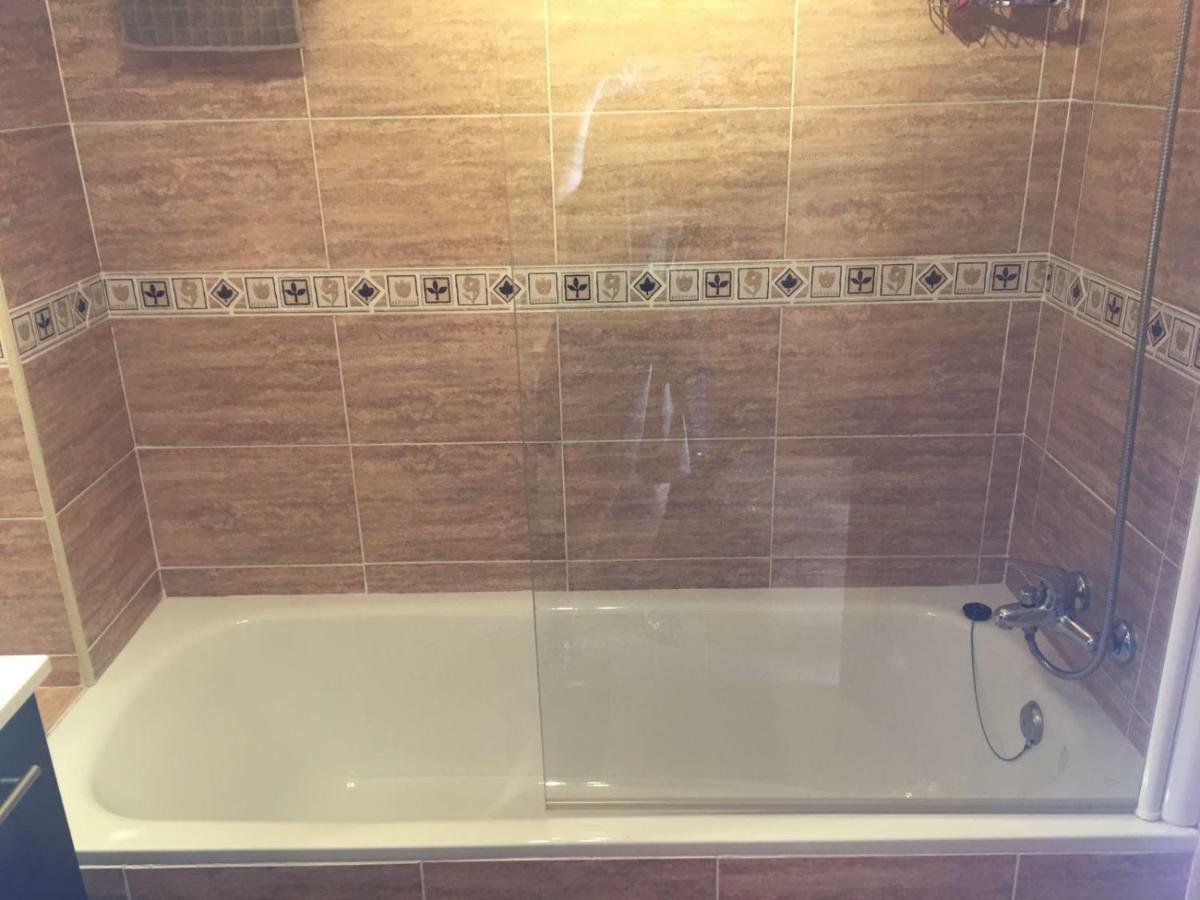 Apartamento Ezcaray Con Piscina ソラキン エクステリア 写真