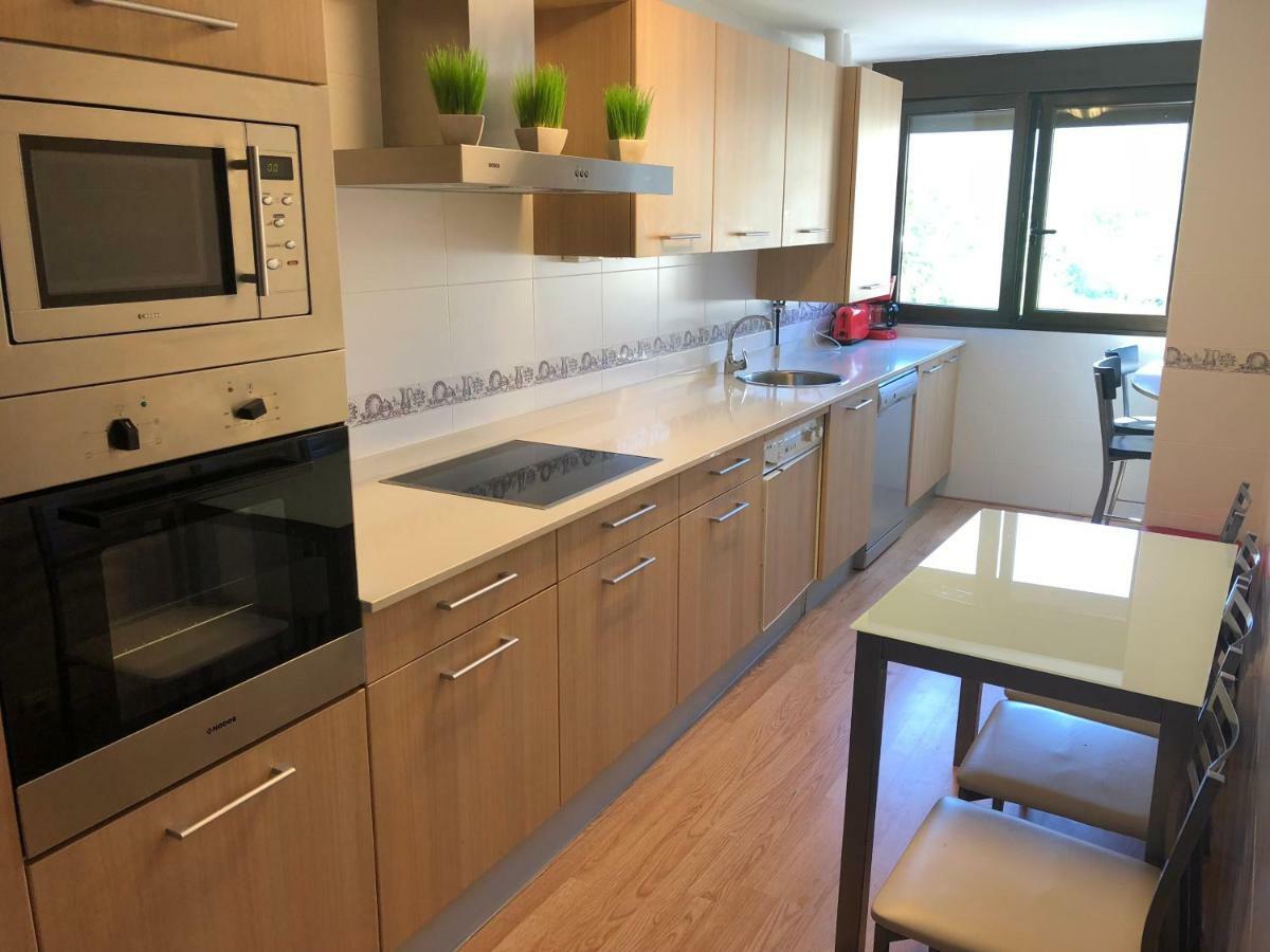 Apartamento Ezcaray Con Piscina ソラキン エクステリア 写真