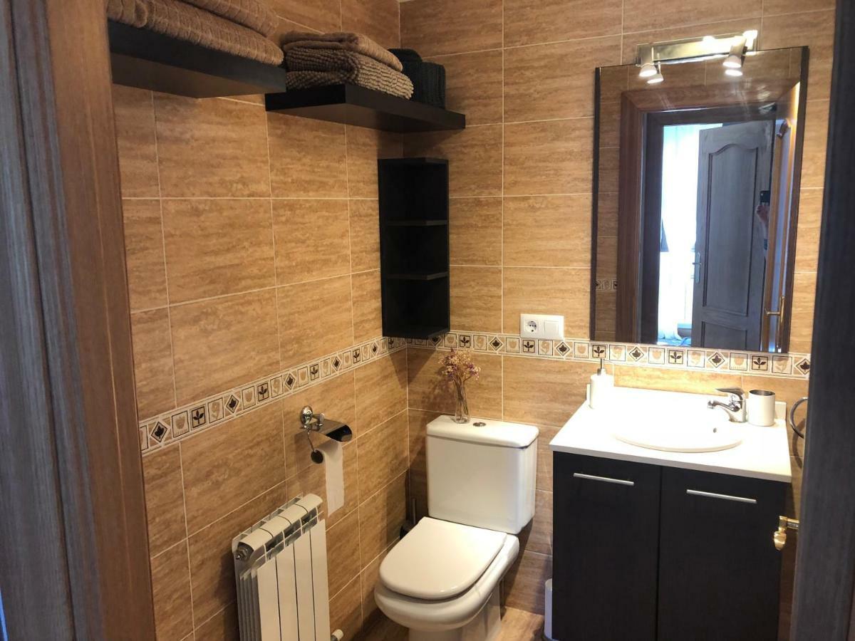 Apartamento Ezcaray Con Piscina ソラキン エクステリア 写真